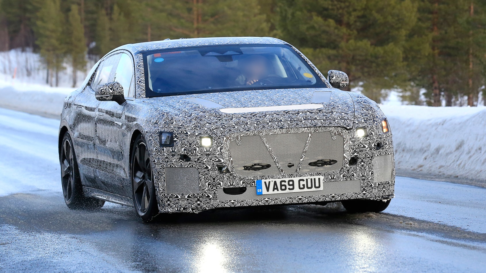 2020 Jaguar XJ electric spied pictures Evo